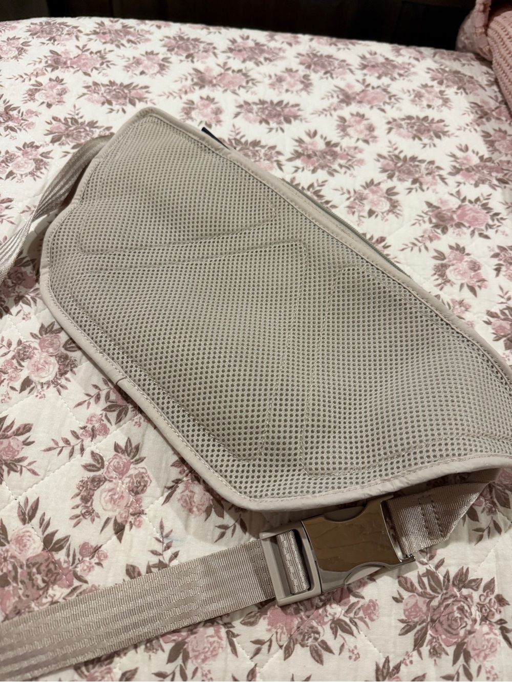 Athleta Light Beige Crossbody Sling - Picture 6 of 7